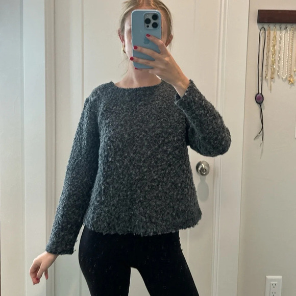 Clio Women’s Vintage Gray Wool Blend Sweater Small - Picture 5 of 7